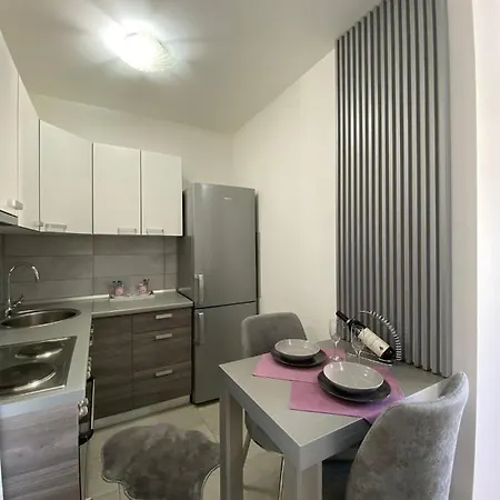 Lux N&a Lejlighed Doboj